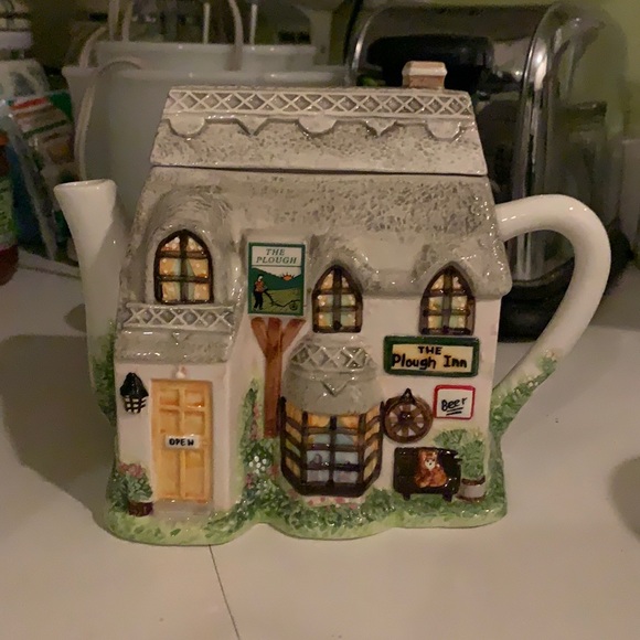 Vintage Ceramic Teapot - Picture 1 of 6